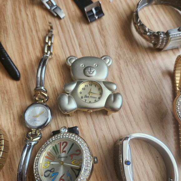 Fossil Geneva Relic Assorted Wristwatch Lot Untested Bands Repair Parts Quartz main image 6